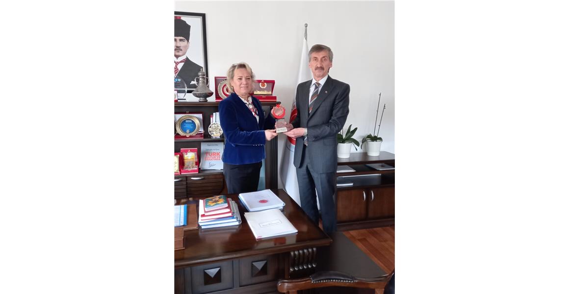 TÜRK KADIN HAREKETİ DERNEĞİ ZİYARET EDİLDİ